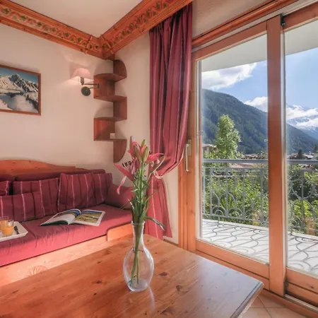 Le Cristal Gm20 Mountain View, Pool, Private Sauna & Parking - Happy شقة شامونكس
