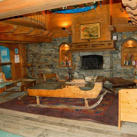 شقة Le Cristal Gm20 Mountain View, Pool, Private Sauna & Parking - Happy *