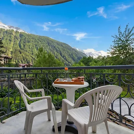 Le Cristal Gm20 Mountain View, Pool, Private Sauna & Parking - Happy *