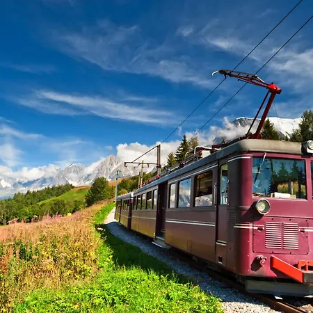 شقة Le Cristal Gm20 Mountain View, Pool, Private Sauna & Parking - Happy