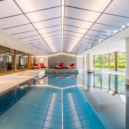 公寓 Le Cristal Gm20 Mountain View, Pool, Private Sauna & Parking - Happy *