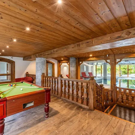 Le Cristal Gm20 Mountain View, Pool, Private Sauna & Parking - Happy