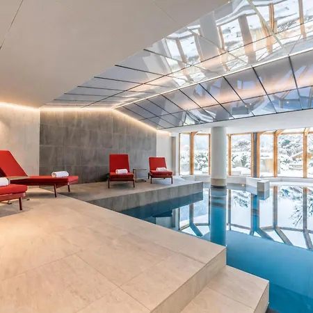 Le Cristal Gm20 Mountain View, Pool, Private Sauna & Parking - Happy * Chamonix